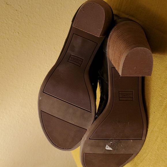 9.5 Toms Majorca Black Ankle Booties style #301214 - Picture 8 of 10